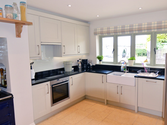 Classic kitchen reconfiguration